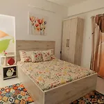 Casa Malkin - Your Home Away From Home!