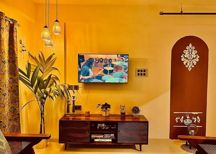 Casa Malkin - Your Home Away From Home!