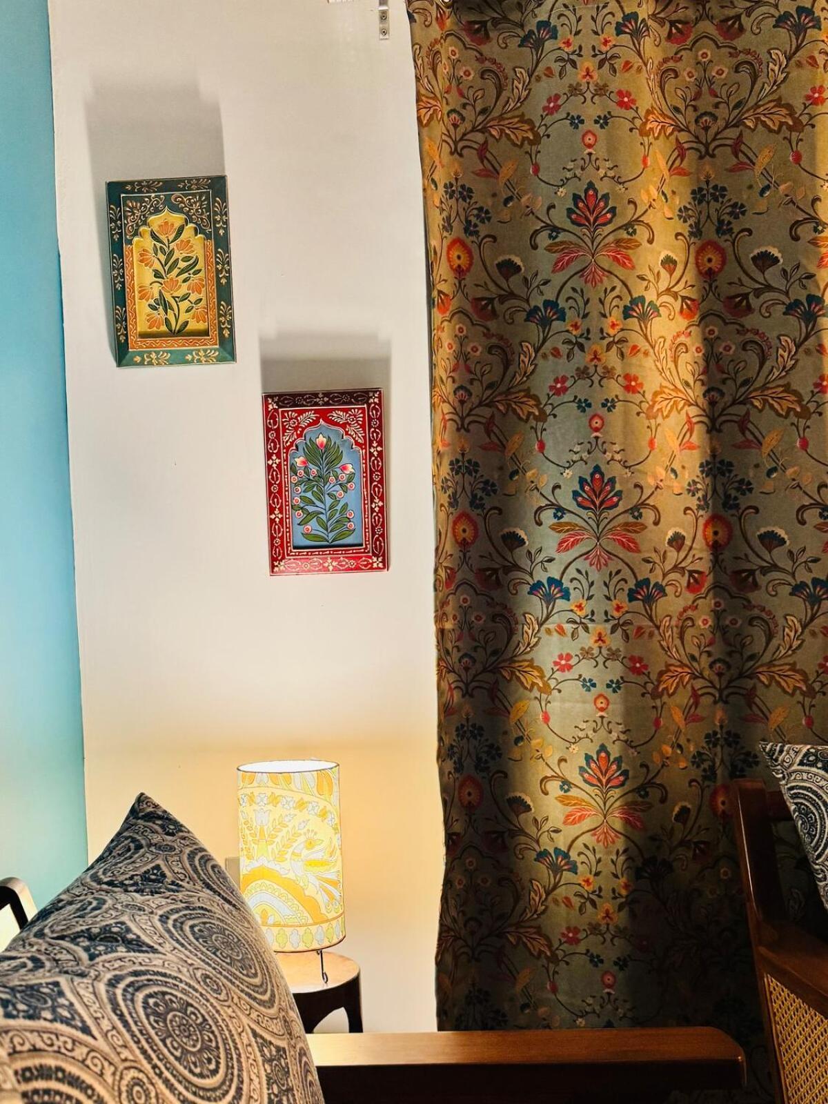 Casa Malkin - Your Away From Home! *